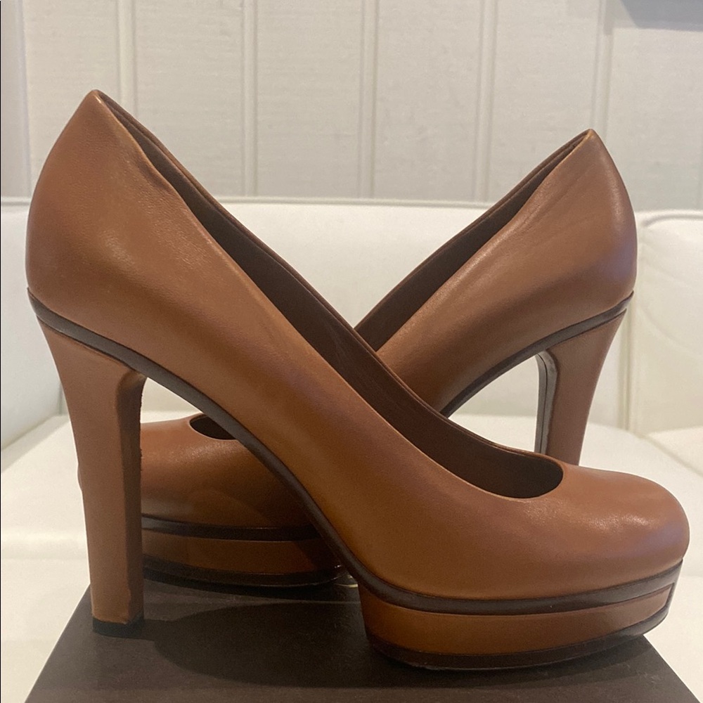Authentic Gucci Women's Brown Platform Heels - Picture 6 of 11